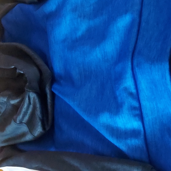 Adidas 2 piece set(7) - Picture 7 of 7